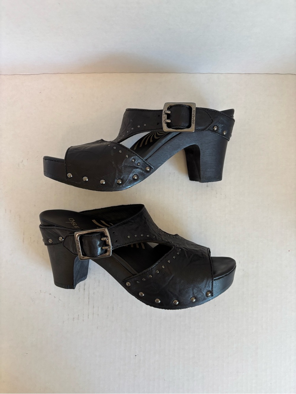 Dansko Ripley Women’s Black Leather Studded Wooden-Heel Mule Clog Sz 38/7.5-8